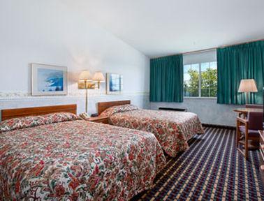 Traveler Inn Sterling Pokoj fotografie